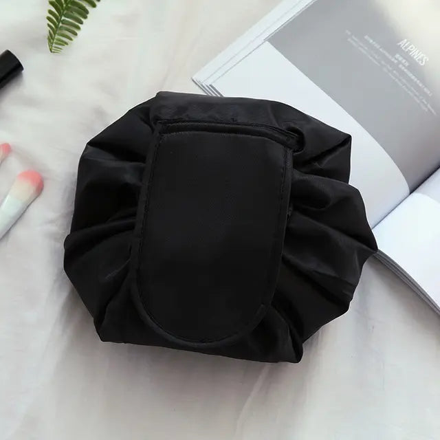 Makeup Bag حقيبة المكياج