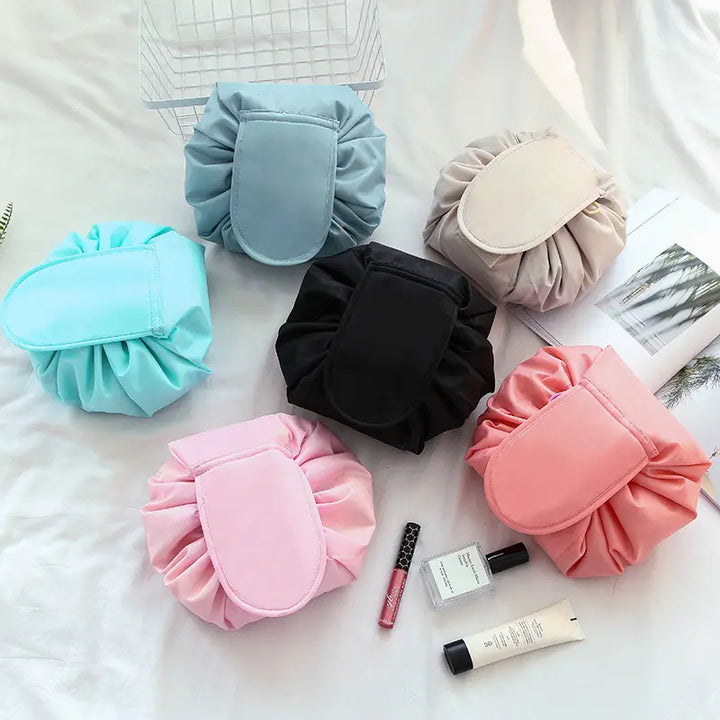 Makeup Bag حقيبة المكياج